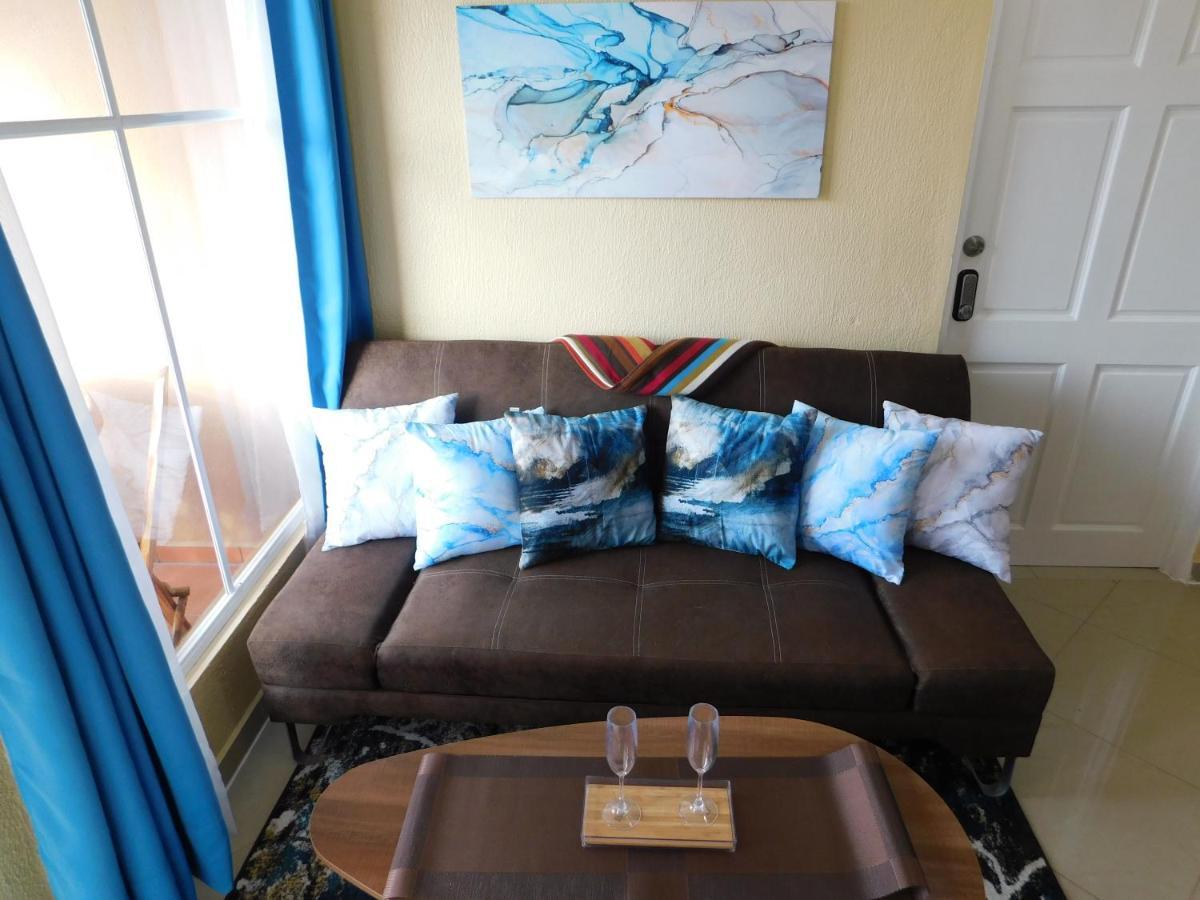 Condo Villa B27 Sleeps Five People - B28 Sleeps Six People - Price Includes Housekeeping Fees Not Taxes - Very Close To The Pool And Beach! Jacó Esterno foto